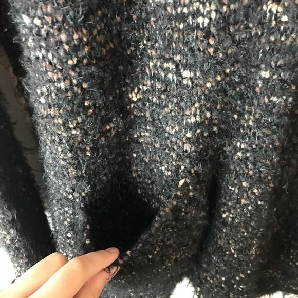 Max Studio Long cardigan in a fluffy knit with side pockets and roll-edge cuffs - Picture 4 of 8